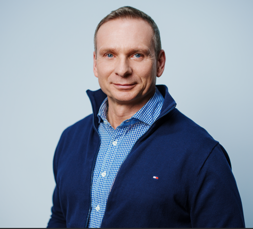 Daniel Gwerder • Chief Digital Officer