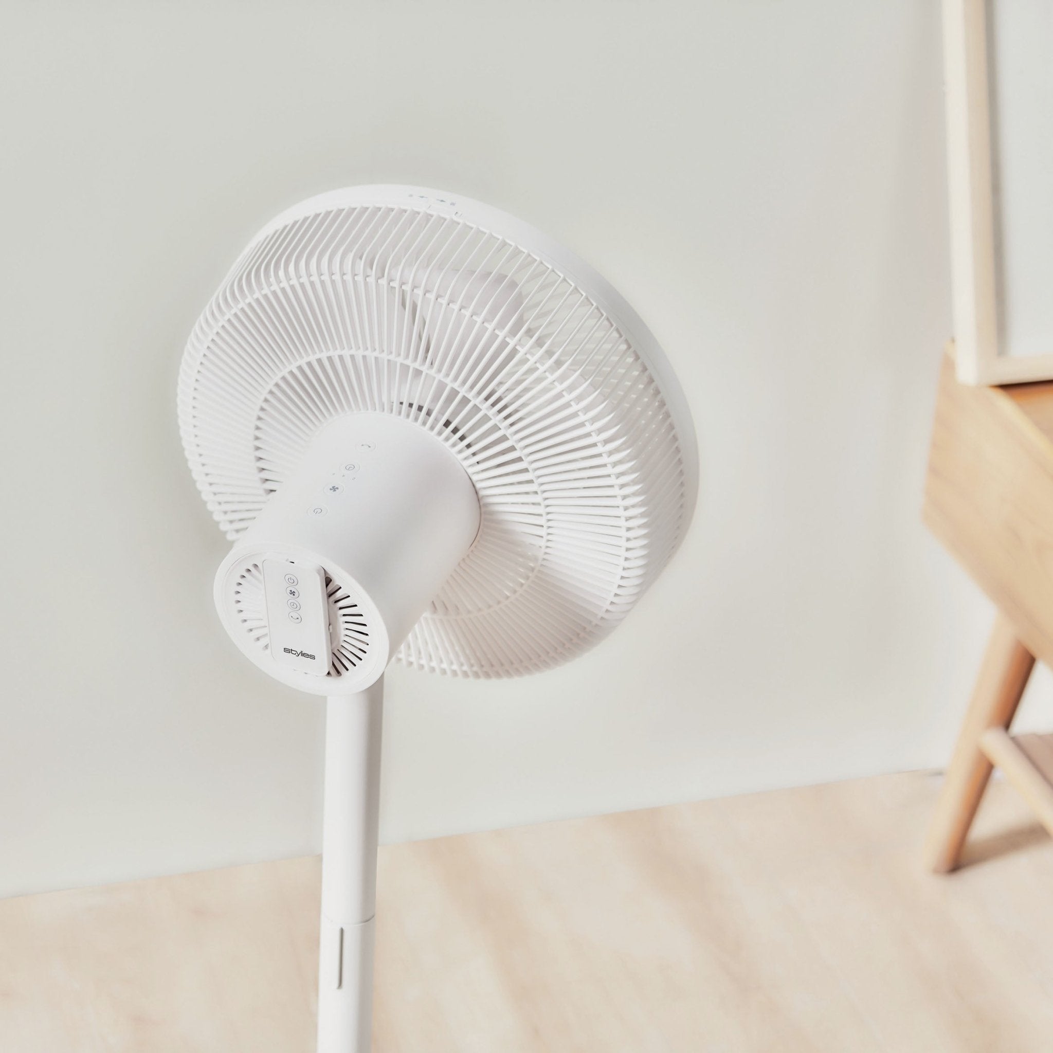 Stand - Tischventilator Antila 2 - in - 1 von Stylies - kitchen - more.ch
