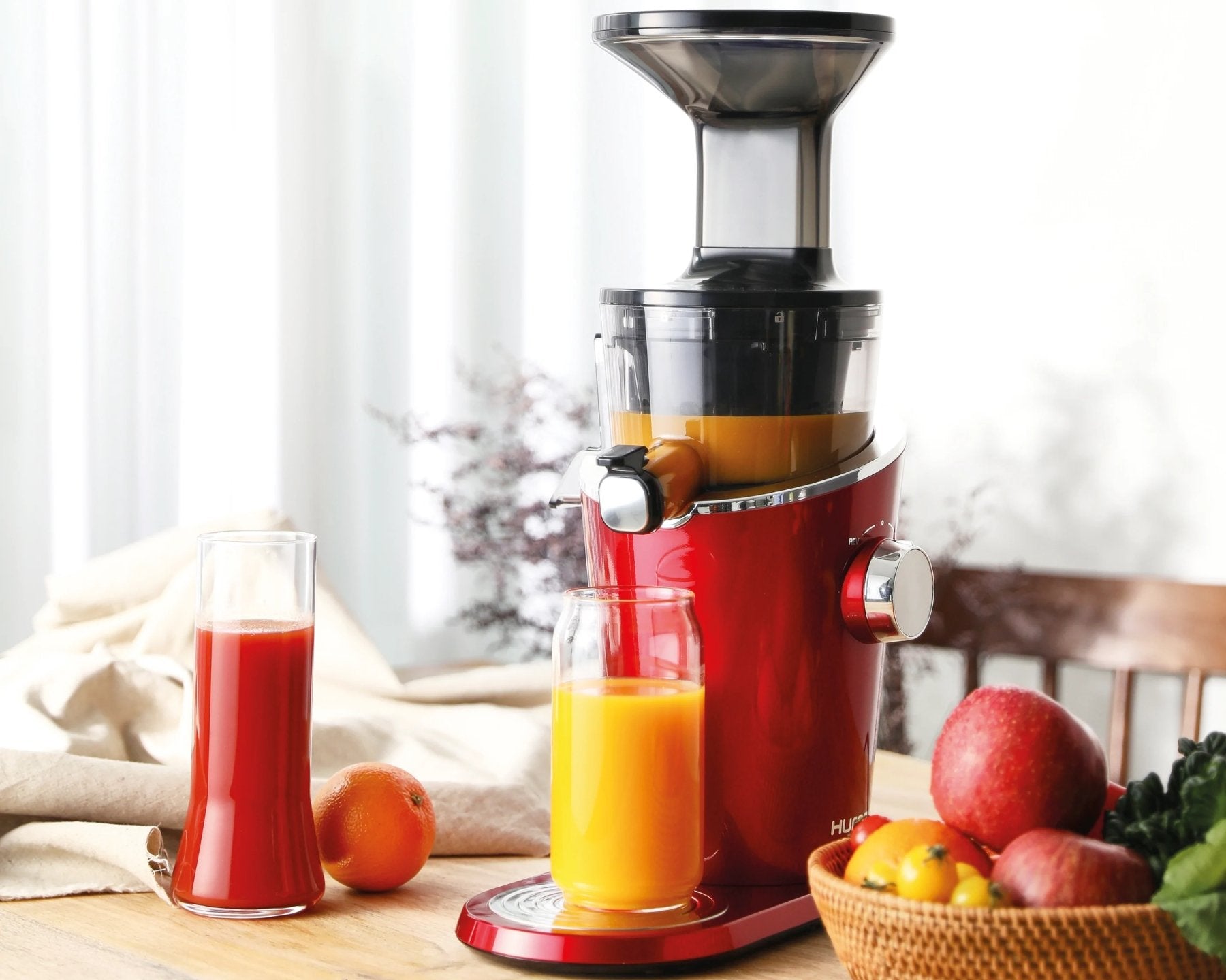 HUROM Slow Juicer H100 - kitchen-more.ch, kostenloser Versand in der ganzen Schweiz