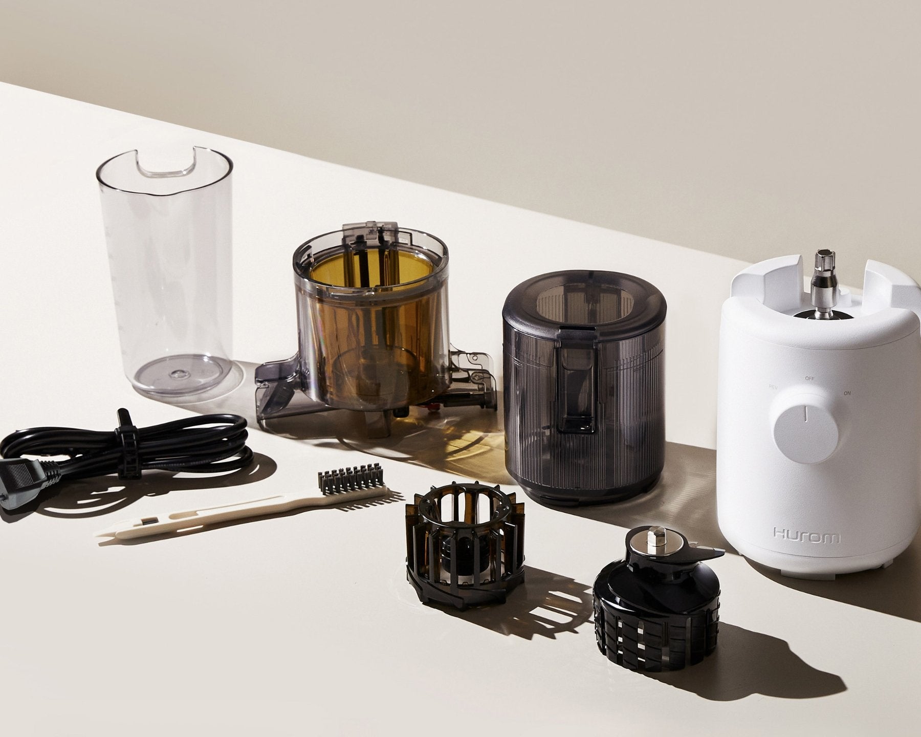 Hurom Slow Juicer H310A - kitchen-more.ch, kostenloser Versand in der ganzen Schweiz