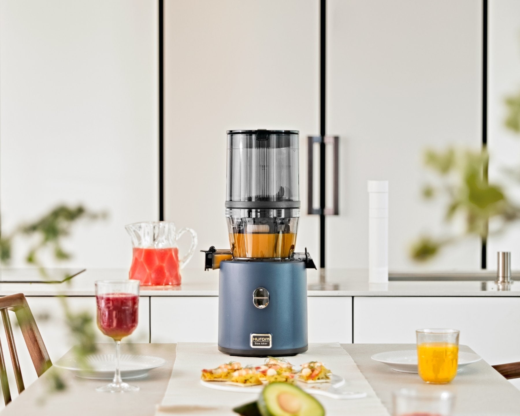 HUROM Slow Juicer H330P + Kompaktmixer M100 - kitchen - more.ch