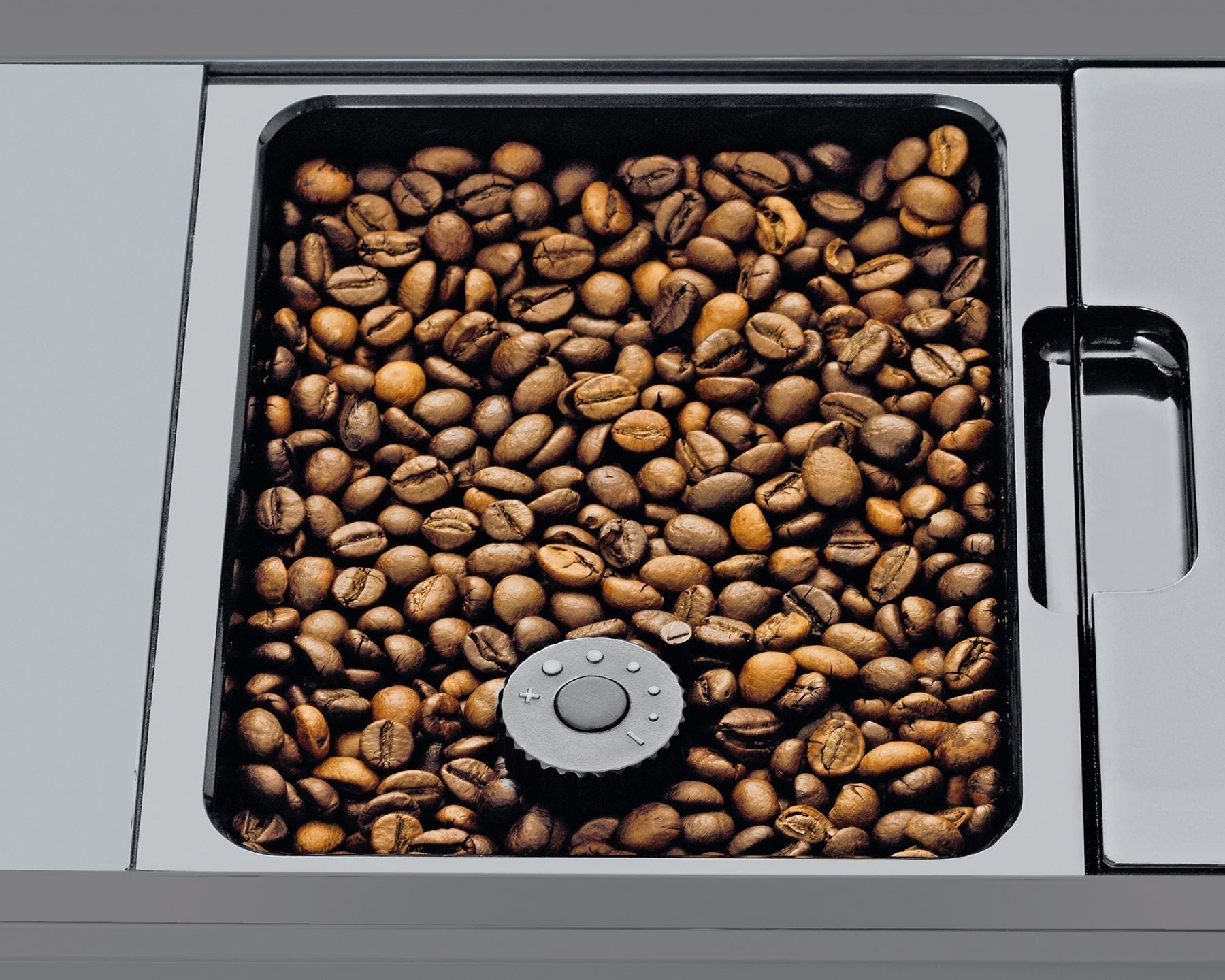 KOENIG Kaffeevollautomat Finessa Black Cube Milk Plus - kitchen-more.ch, kostenloser Versand in der ganzen Schweiz 