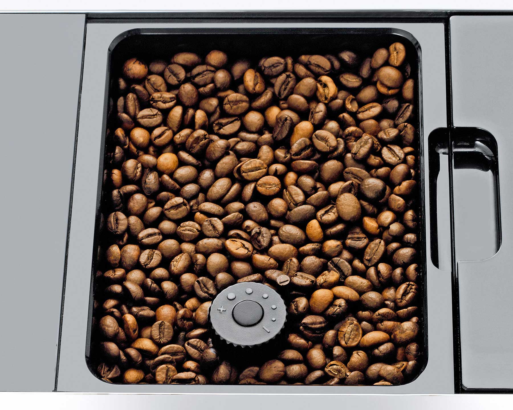 Kaffeevollautomat Finessa - kitchen-more.ch